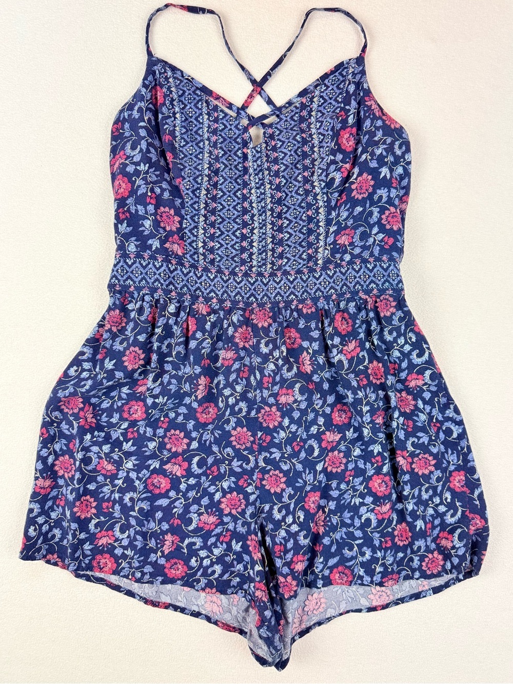 Hollister Open Back Tie Romper Y2K Summer Mini One Piece Festival Boho Floral